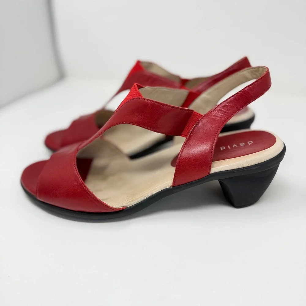 David Tate Womens 9.5 WW Red Leather T-Strap Slingback Sandals ARS17-402